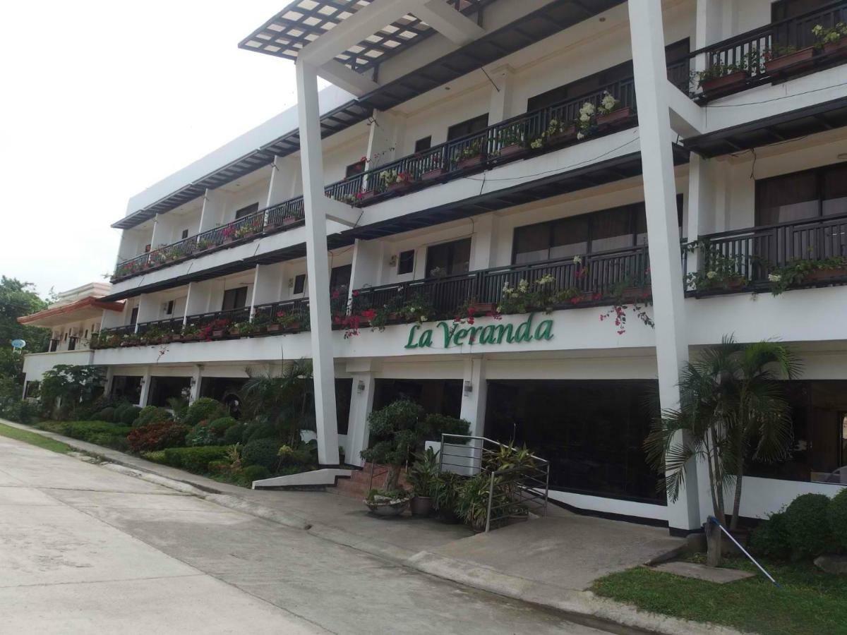 Sipalay Jamont Hotel Buitenkant foto
