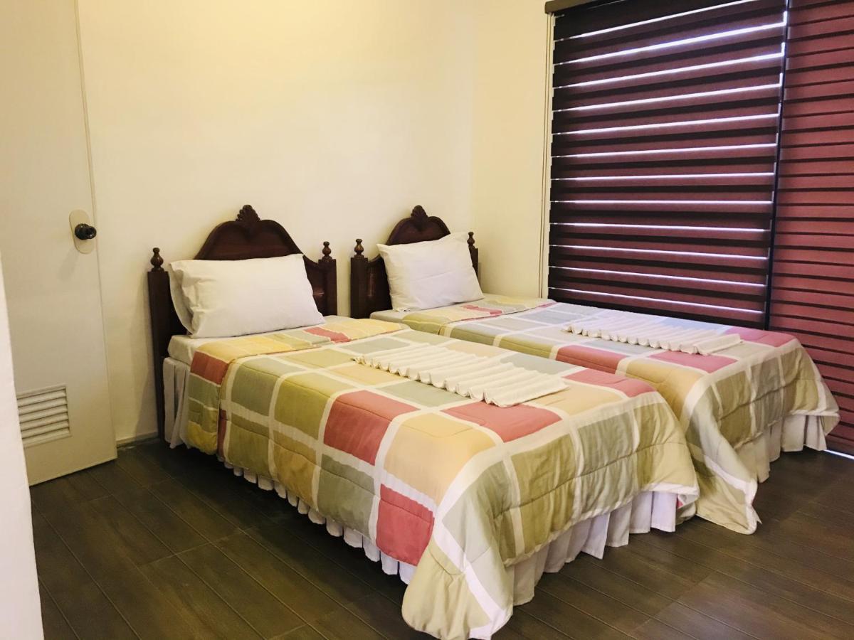 Sipalay Jamont Hotel Buitenkant foto